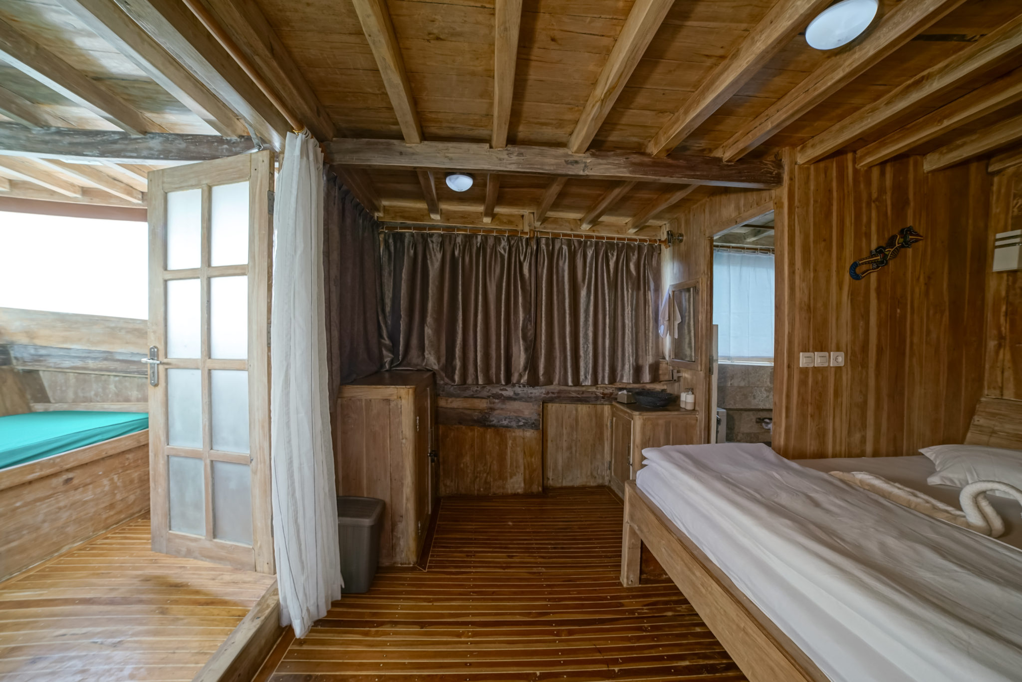 8.Master Cabin_1.2