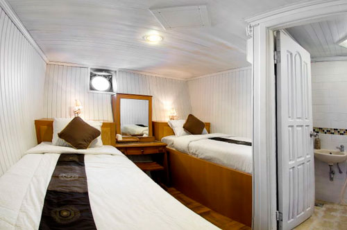 twin-cabin.jpg