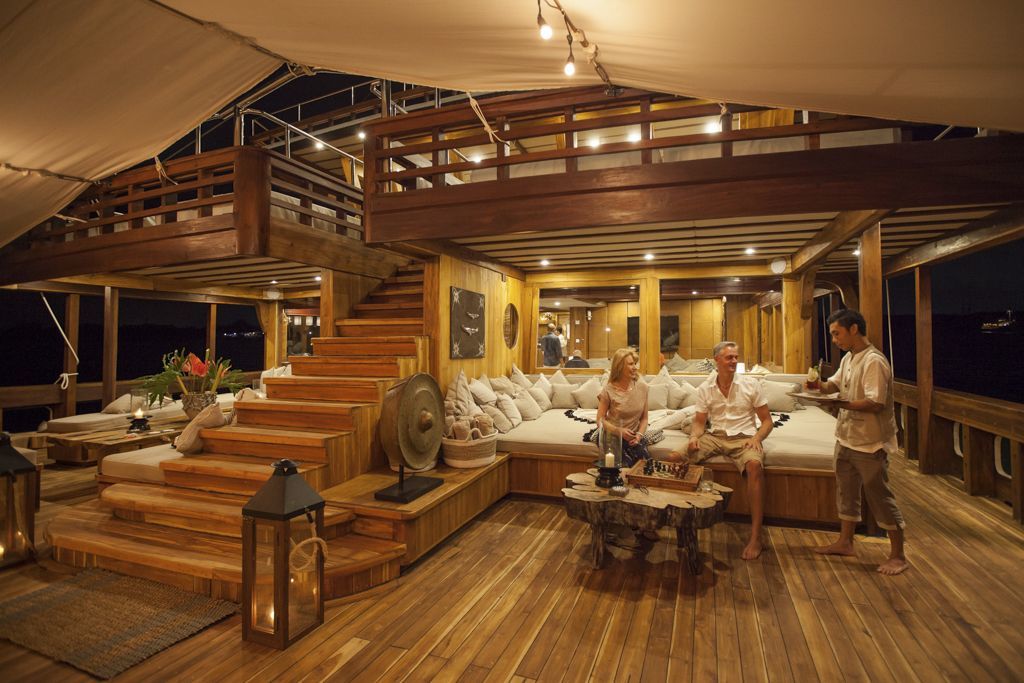 2b46ca066a2970e6e35ba54660fce45d.ultimate-yachts-indonesia-Prana05